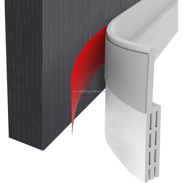 Запечатайте разрыв и держите свой дом свободным от струи с помощью этой защитной ленты на нижней стороне двери