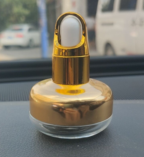 Réutilisation des bouteilles en verre d'huile essentielle de 20ml 60ml pour des soins de la peau empaquetant l'OEM avec la forme différente de compte-gouttes