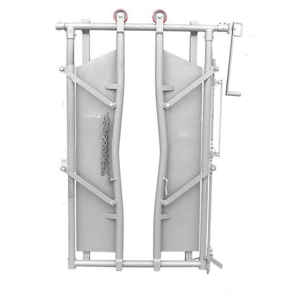 Carbon Steel 2.25m Height Livestock Handling Equipment For Cattle Yard