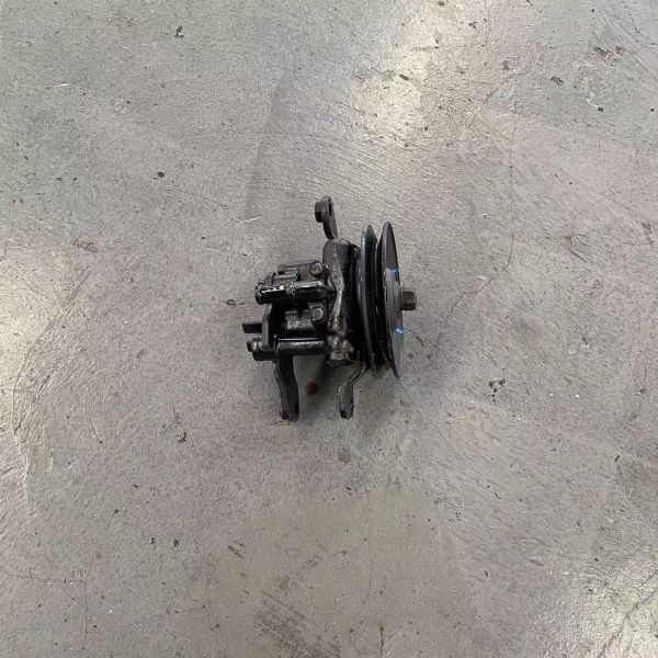 Direct Sale From China Second Hand QD32 Diesel Engine Long Block Directional Hydraulic Pump for Nissan FSH