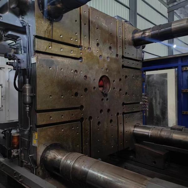 JU13000II/10600 Servo Motor Two Platen Injection Molding Machine 13000KN