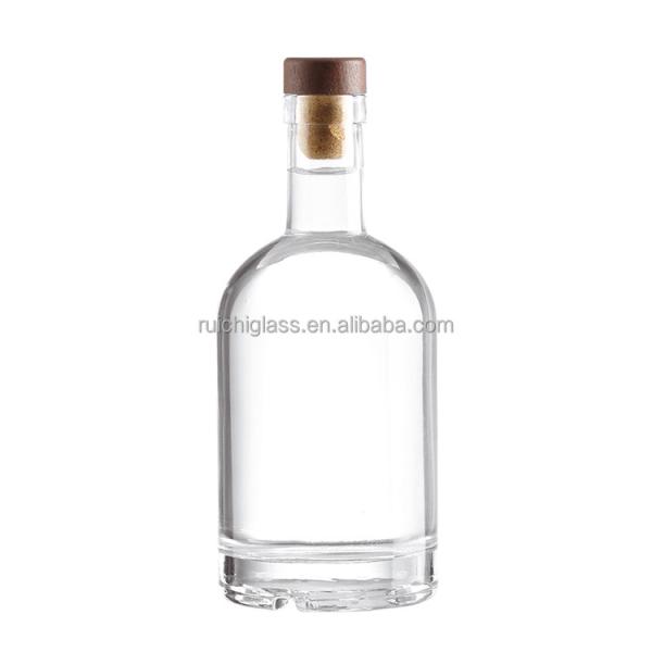 Transparent Colored Glass Wine Bottles 500ml 700ml 750ml Perfect for Liquor Packaging