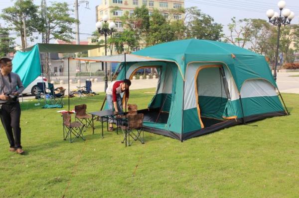 8 to 12 person Tent Triple Camping Tent Three Rooms Family Camping Tents Well-ventilated Waterproof (HT6100)