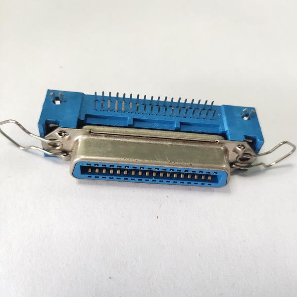 Conector do PWB de 36 Pin Centronic Female Right Angel com travas da mola