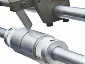 JIGUO High Precision Positioning Window Patching Full Servo Flat Window Patching Machine For Packaging