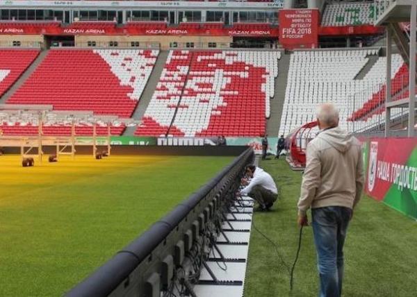 High Resolution Sports Ground Advertising Boards , Football Stadium Led Display P8