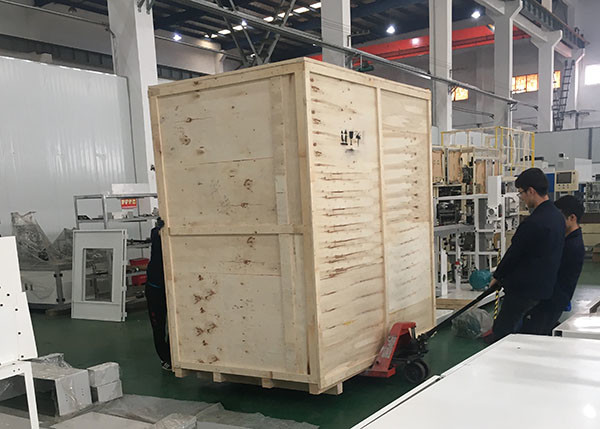 Машина запечатывания санитарной салфетки 25BPM ISO автоматическая для Nonwoven сумки