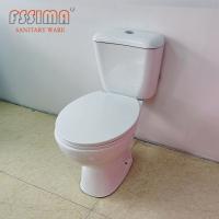Sanitaires de salle de bains sans rebord en céramique France Toilettes 2 pièces de style classique