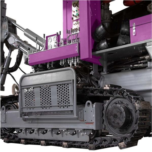 8900*2250*2650MM Máquina de perforación hidráulica Velocidad de desplazamiento 1,5-3 km/h para perforación de agujeros de explosión en rocas mineras