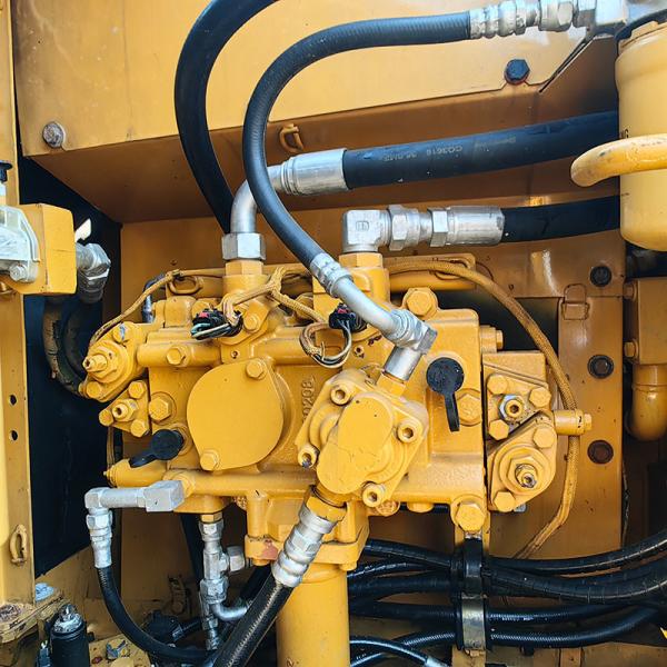 Used Caterpillar 315D2 Excavator 91kw Rated Power 0.61m³ Bucket Capacity High Efficiency