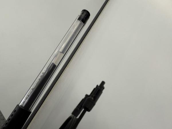 Voltage de fonctionnement optimal 9,59V Panneau solaire BIPV 330W 580W 23,8% Efficacité avec -0,26% Coefficient de température de puissance max.