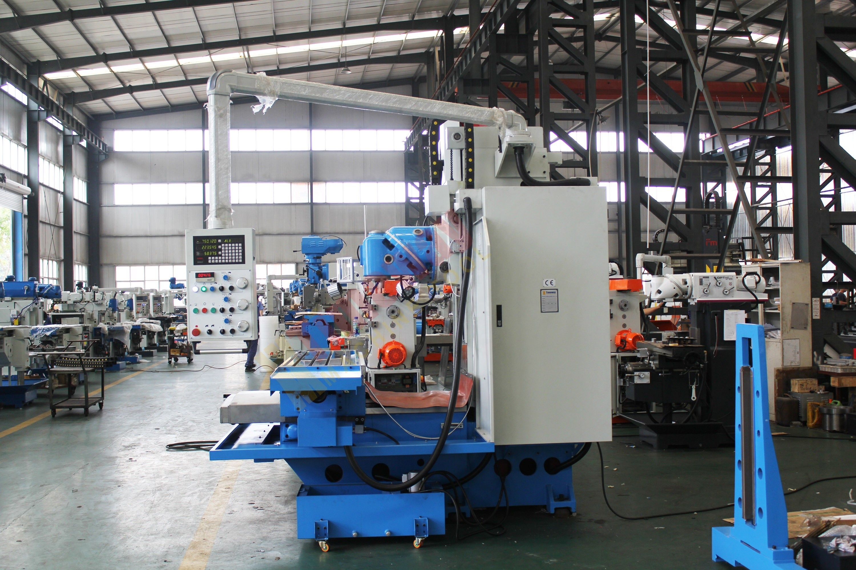 2600 X/Y/Z Travel BM7110/2 Heavy Duty Universal Bed Type Milling Machine for Benefit