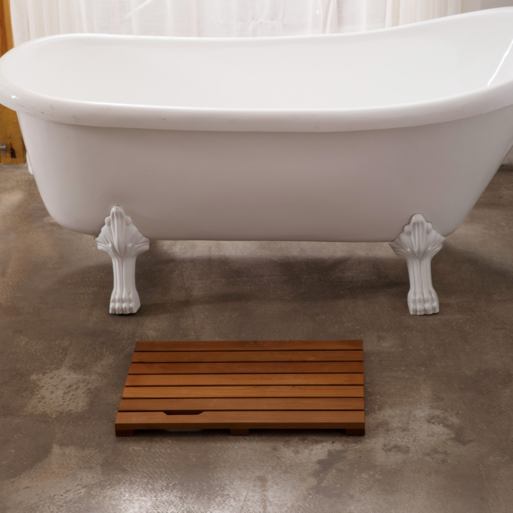 Устойчивая 1,42 длина циновки 23.62cm Bathroom Teak дюйма не смещает твердый деревянный цвет
