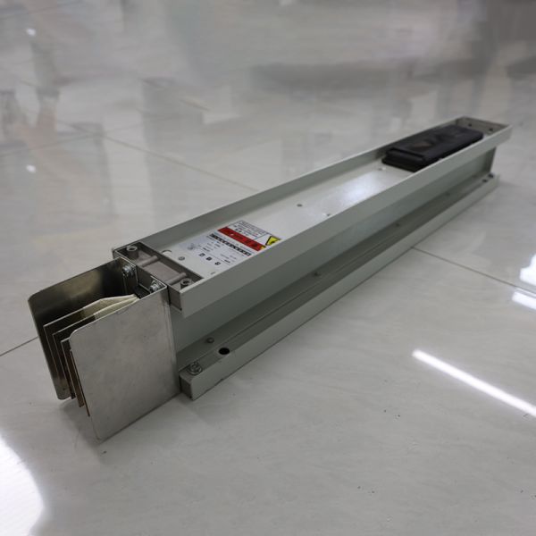 Système de gaine de barre omnibus électrique en aluminium, chemin de câbles, enveloppe isolée en plastique et cuivre