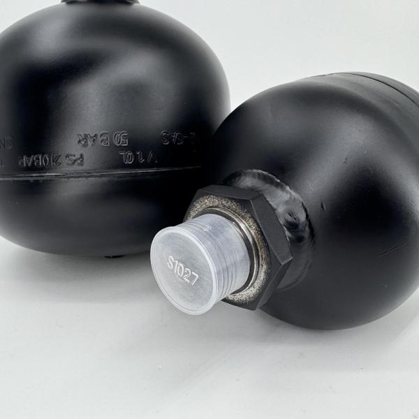 Accumulator VOE11195648 0.75L For  A25F A30F A35D A40D L180E L180F T450D