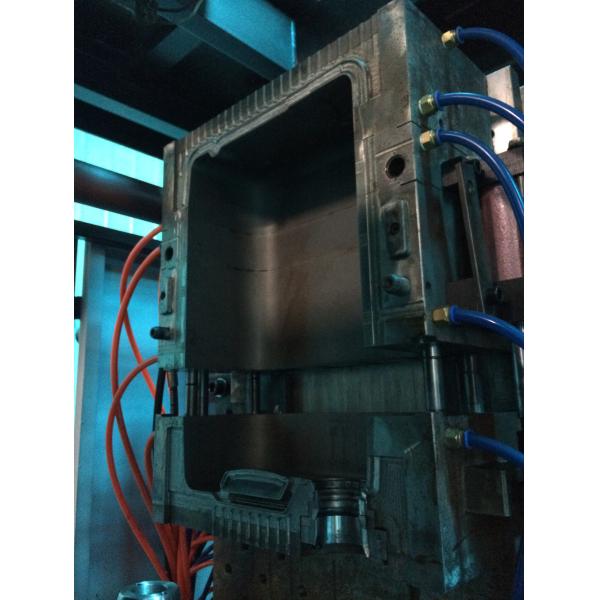 Adopt accumulator die head extrusion blow molding machine 20L chemical tank