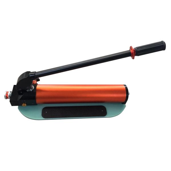 2.0l Road Rescue Equipment Hydraulic Manual Pump Bumping Against