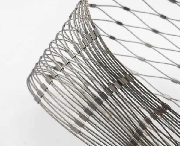 Flexible Stainless Steel Rope Mesh 316 304 High Tensile Woven Wire Cable Net for Zoo Animal Enclosure Safety Fence