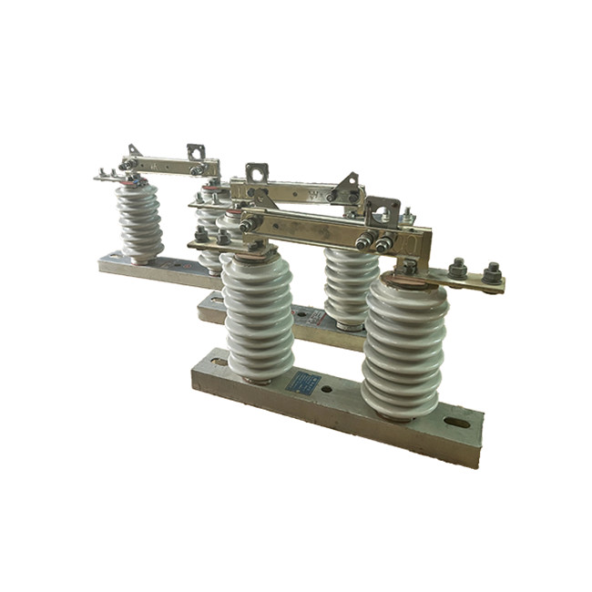 Керамический высоковольтный изоляторный переключатель 12 кВ-36 кВ AC Power Vertical Break Switch для наружной распределительной системы
