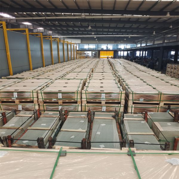 Anti Refective Solar Tempered Glass Transparent Solar Photovoltaic Glass UV Resistant