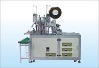 Machine de masque facial à ultrasons de 4 kW coupant la bande élastique de fusion pour fabriquer le masque fini