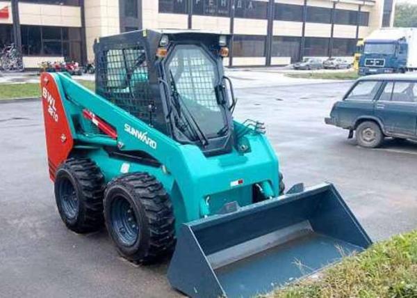 Full Hydraulic System Big Skid Steer Loader 75HP Power 950kg Load Capacity