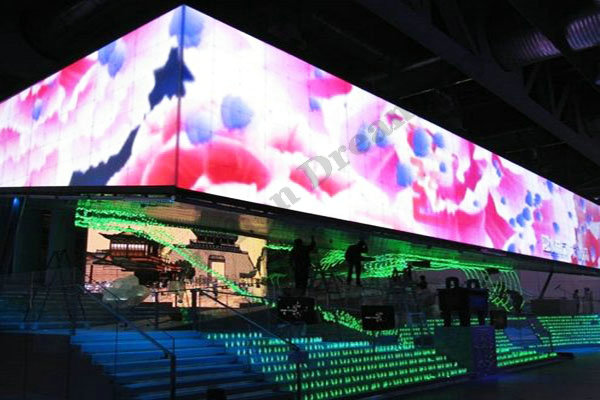Full Color Outdoor SMD Led Screens High Definition P8 7000cd/sqm Brightness