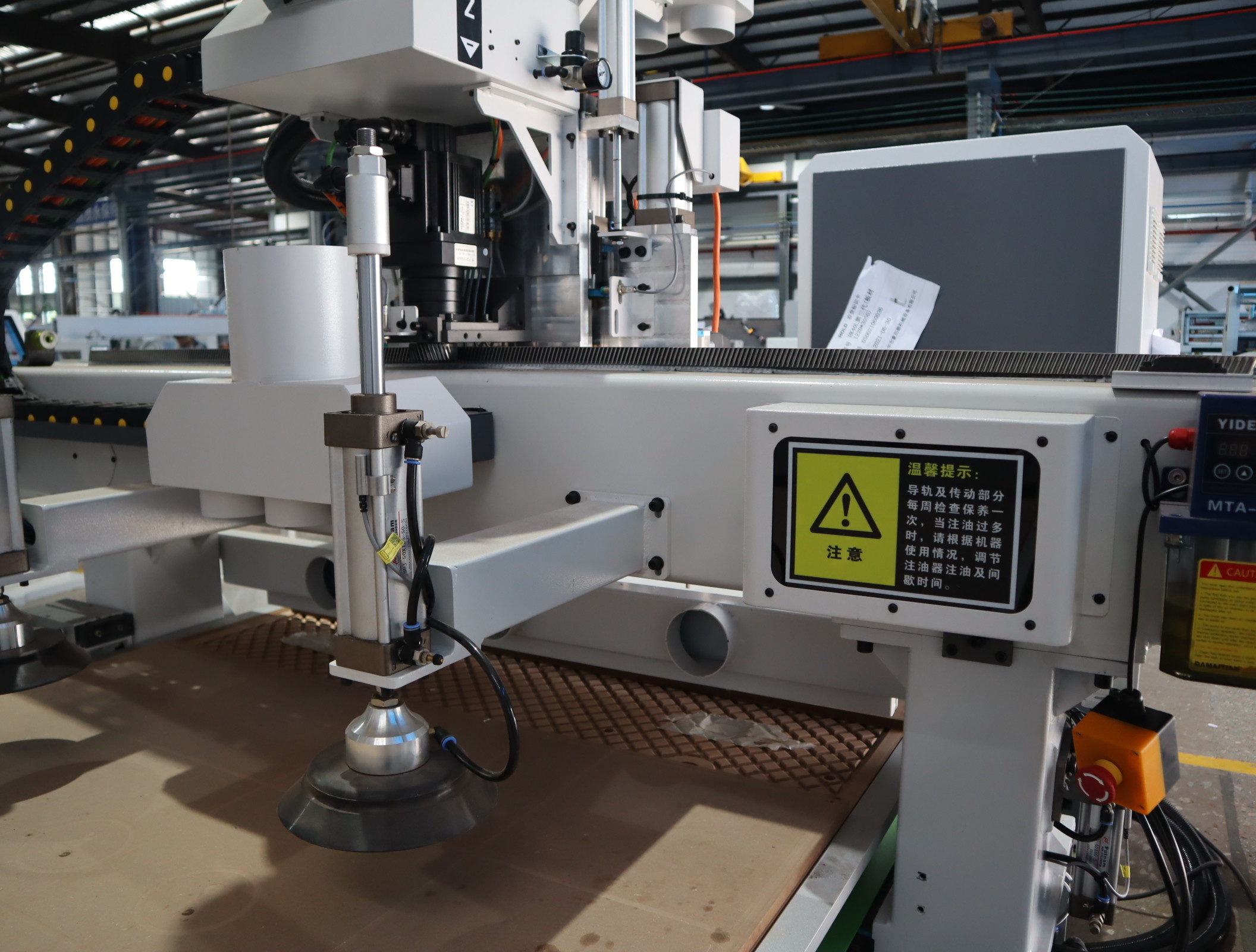 Автоматическая панель 1000x1000 1200 машины маршрутизатора Cnc x рабочая станция 1200 2