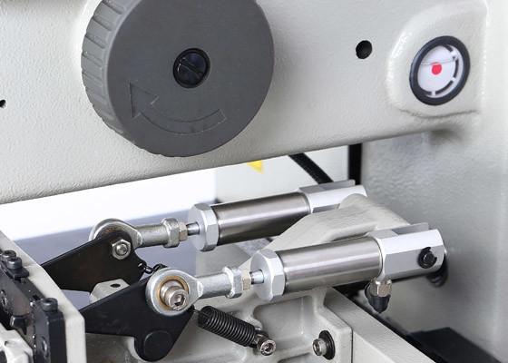 1200 * 1060 * 1170mm Automatic Industrial Sewing Machine Adjustable For Shop