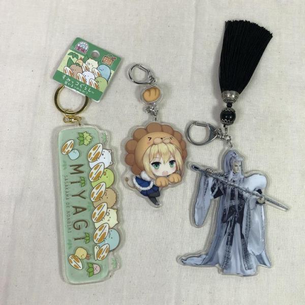 Digital Printing Glitter Epoxy Keychain Comics Fans Gifts