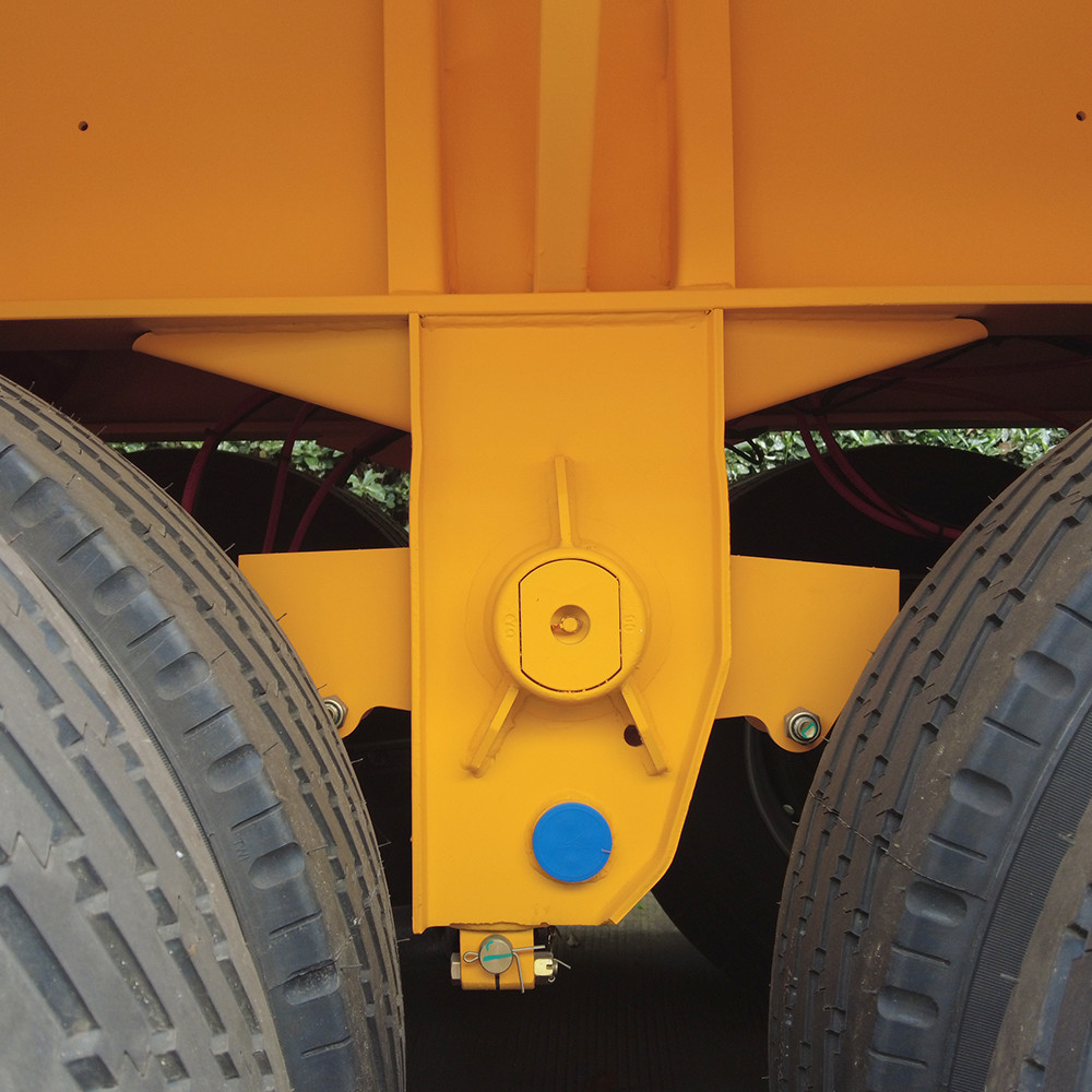 Long Distance Transportation 4 Axles Heavy Duty Flatbed Semi Trailer Truck and 12 Twist Locks