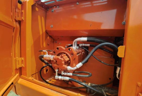 10t To 30 Tons Doosan Used Crawler Excavator With 1.0 - 1.5m3 Bucket Capacity