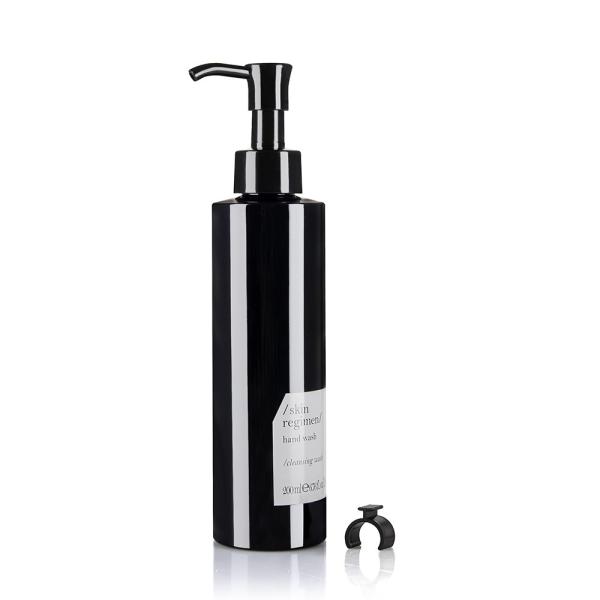 O cosmético plástico do ANIMAL DE ESTIMAÇÃO engarrafa a amostra grátis do preto 200ML para o óleo de limpeza