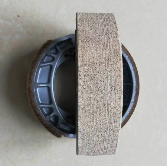 High Quality Motorcycle Brake Shoe CG125cc CD110 drum brake spare parts