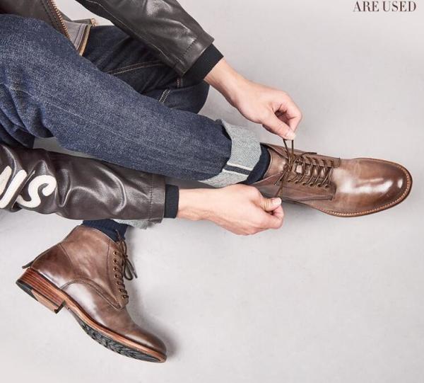 O vestido do couro dos homens do inverno do outono carreg o algodão superior alto das botas de couro - acolchoado com luxuoso