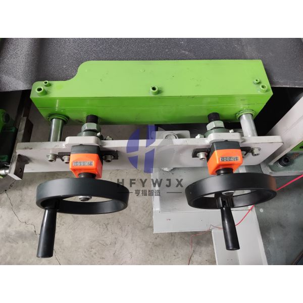 Precision Low Failure 1110 Glazed Roofing Tile Machine With 16-21 Roll Forming Stations