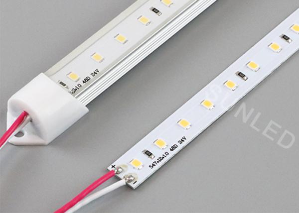 O diodo emissor de luz impermeável da planta da C.C. 24V cresce luzes, diodo emissor de luz completo do espectro cresce luzes