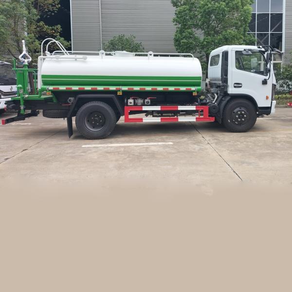 Single Row 5000 -6000 Liters Sprinkler Truck   Water Tanker Street Flusher