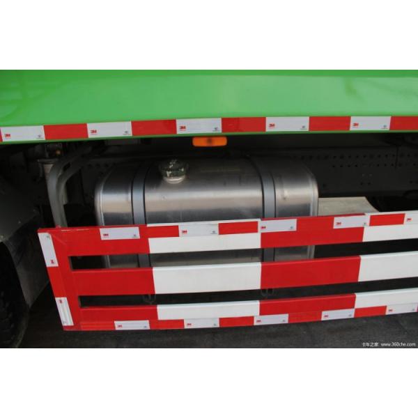 2012 SINOTRUCK HOWO T6G 380hp 8X4 dump truck for highway transportation performance
