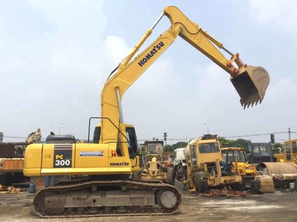 Japan Used Komatsu Excavator for sale Second Hand PC300-7 Jindongyu Machinery