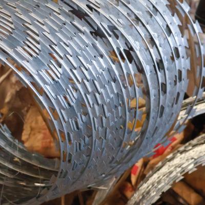 Hot Dipped Galvanized Concertina Razor Wire BTO10 BTO12 For Blade Security Fencing
