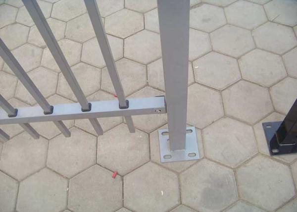 O pó galvanizado do tubo revestiu a altura de Mesh Garden Fence 1200mm-2400mm do metal