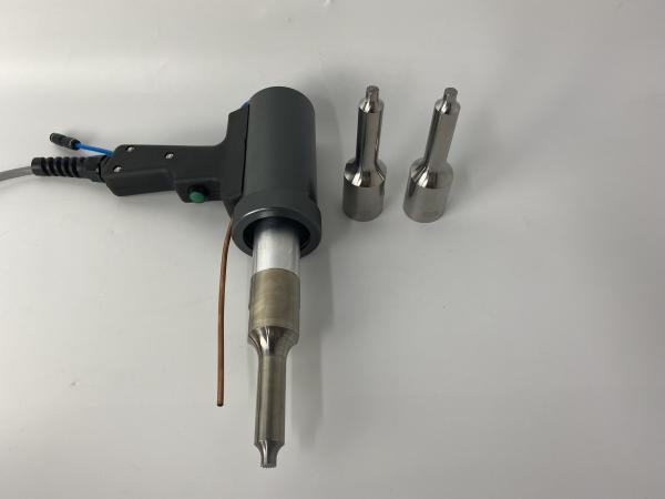 Soldadura de ponto 20Khz ultrassônica portátil do poder superior para a etiqueta plástica