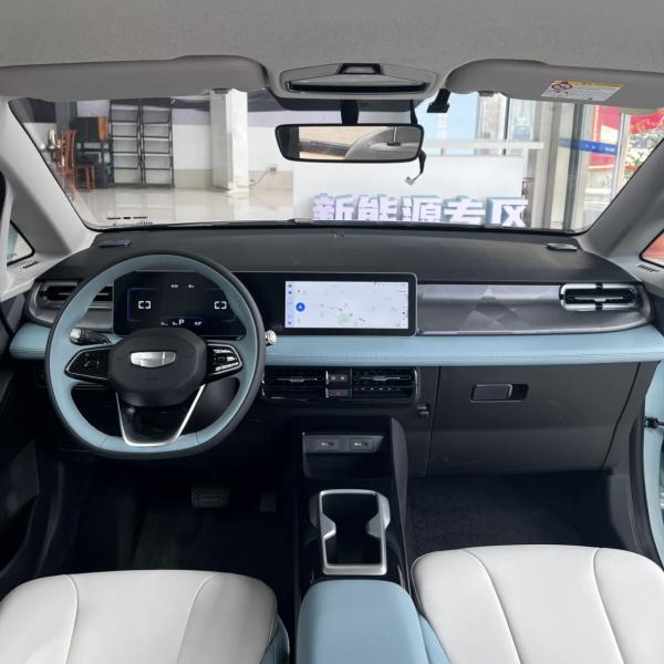 Быстрая доставка 2023 Взрослый 320 км Geely Geometry E Firefly Электрический автомобиль с сенсорным экраном