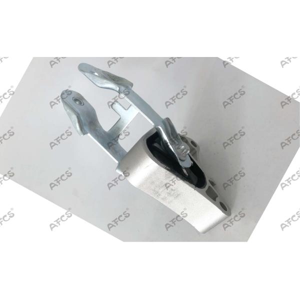 A2462400809 Engine Mounting For Mercedes Benz W246 W242 M270 CLA 2012-2015