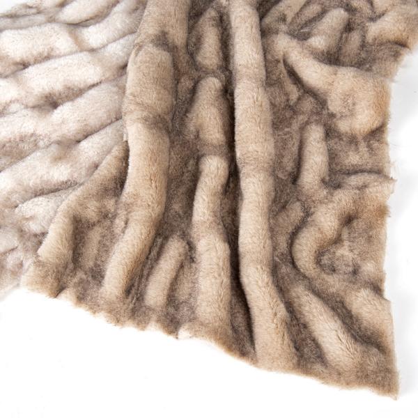 Soft Plush Fabric for Home Textile 100% Polyester Elastic Faux Rabbit Fur 58/60 Width