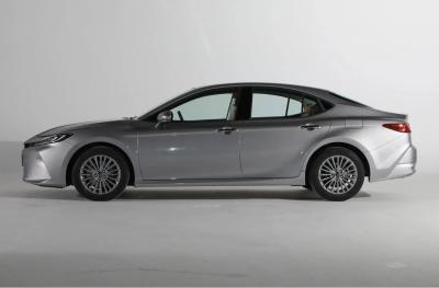 5 Seater Japanese Fuel Vehicle 2023 Toyota Camry Sedan Gasoline Car