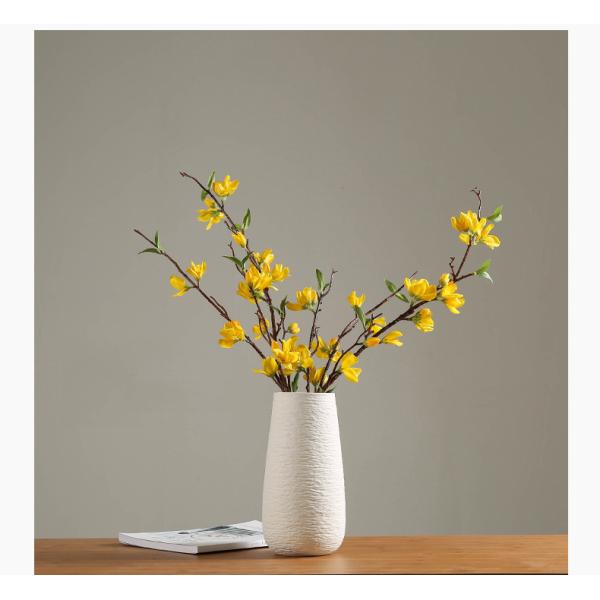 Low MOQ Classic Art Designer Handmade Ceramic Vase for Table Wedding Table Decoration