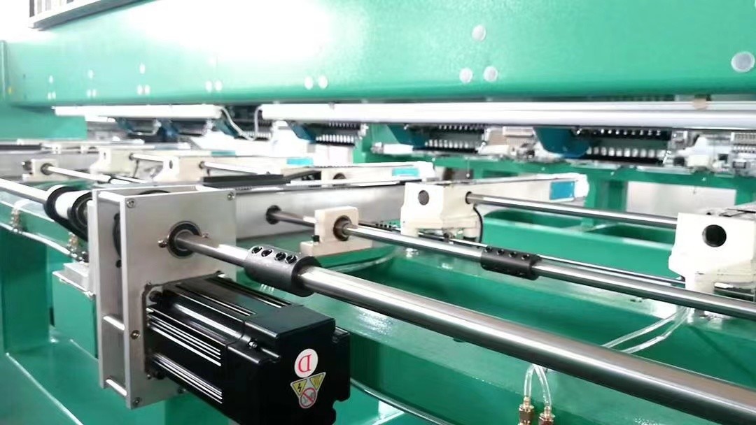 High Production Capacity Opek Auto Embroidery Machine with 9/12/15 Needles and Accuracy