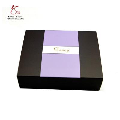 Black Fashionable 350gsm Chocolate Packaging Paper Box With Sleeve